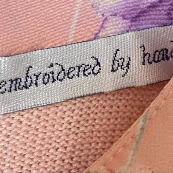 VINTAGE JANTZEN Cardigan Hand Embroidered Sz S - Picture 10 of 11